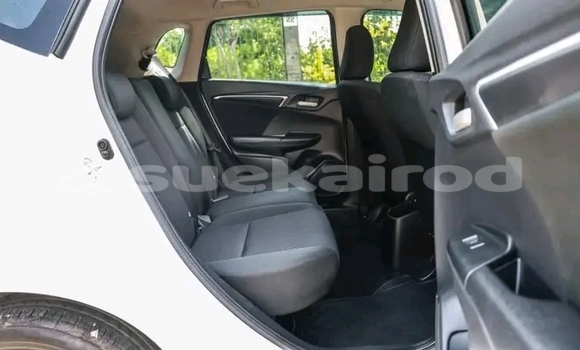 Buy Used Honda Jazz White Car in Kanchanaburi in Kanchanaburi Buy Used Honda Jazz White Car in Kanchanaburi in Kanchanaburi