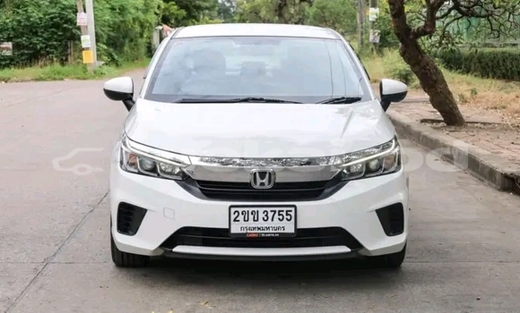 ซื้อ รถมือสอง Honda City ขาว รถยนต์ ใน %{เมือง} ใน จันทบุรี ซื้อ รถมือสอง Honda City ขาว รถยนต์ ใน %{เมือง} ใน จันทบุรี