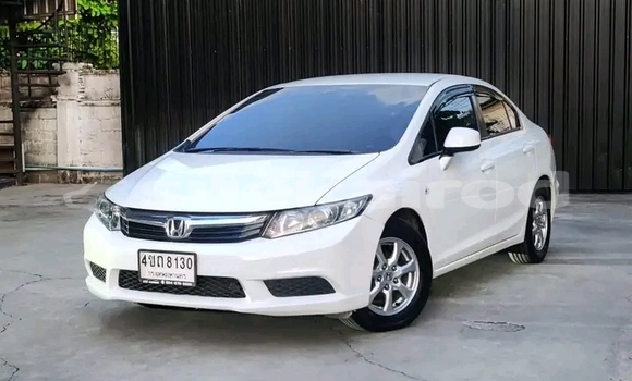 Buy Used Honda Civic White Car in Kanchanaburi in Kanchanaburi Buy Used Honda Civic White Car in Kanchanaburi in Kanchanaburi