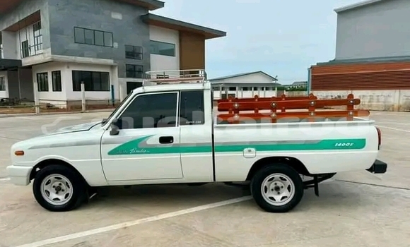 Buy Used Mazda Familia White Car in Kalasin in Kalasin Buy Used Mazda Familia White Car in Kalasin in Kalasin