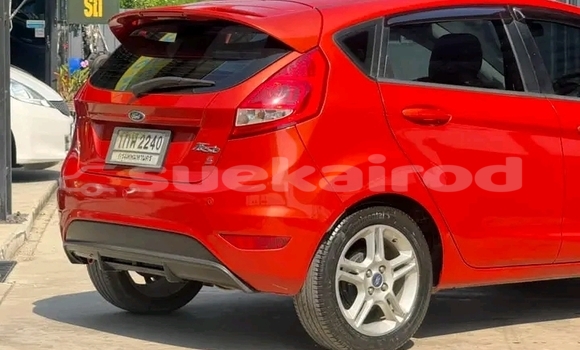 ซื้อ รถมือสอง Ford Fiesta สีแดง รถยนต์ ใน %{เมือง} ใน ชัยนาท ซื้อ รถมือสอง Ford Fiesta สีแดง รถยนต์ ใน %{เมือง} ใน ชัยนาท