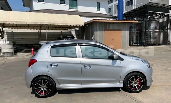 ซื้อ รถมือสอง Mitsubishi Mirage อื่น ๆ รถยนต์ ใน %{เมือง} ใน บึงกาฬ