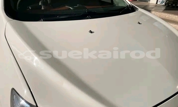 ซื้อ รถมือสอง Chevrolet Sonic ขาว รถยนต์ ใน %{เมือง} ใน กรุงเทพมหานคร