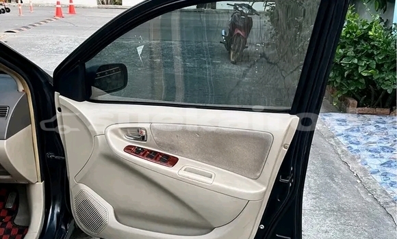 Buy Used Toyota Vios Black Car in Chumphon in Chumphon