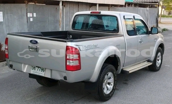 ซื้อ รถมือสอง Ford Ranger สีดำ รถยนต์ ใน %{เมือง} ใน ฉะเชิงเทรา ซื้อ รถมือสอง Ford Ranger สีดำ รถยนต์ ใน %{เมือง} ใน ฉะเชิงเทรา