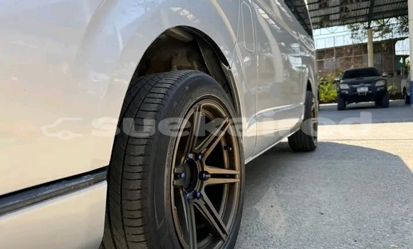 ซื้อ รถมือสอง Toyota Hiace อื่น ๆ รถยนต์ ใน %{เมือง} ใน กาฬสินธุ์ ซื้อ รถมือสอง Toyota Hiace อื่น ๆ รถยนต์ ใน %{เมือง} ใน กาฬสินธุ์