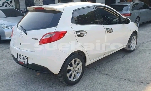 ซื้อ รถมือสอง Mazda 2 ขาว รถยนต์ ใน %{เมือง} ใน เชียงราย ซื้อ รถมือสอง Mazda 2 ขาว รถยนต์ ใน %{เมือง} ใน เชียงราย