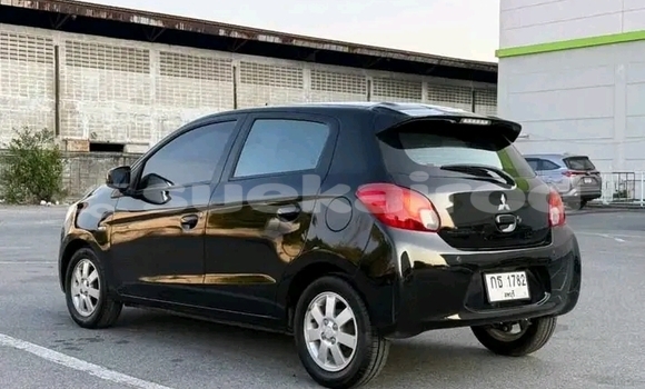 ซื้อ รถมือสอง Mitsubishi Mirage สีดำ รถยนต์ ใน %{เมือง} ใน จันทบุรี ซื้อ รถมือสอง Mitsubishi Mirage สีดำ รถยนต์ ใน %{เมือง} ใน จันทบุรี