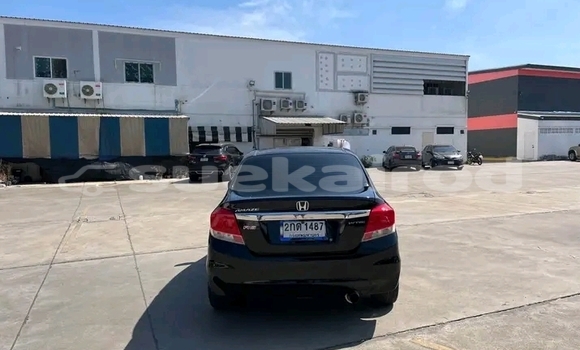 ซื้อ รถมือสอง Honda Brio สีดำ รถยนต์ ใน %{เมือง} ใน เชียงราย ซื้อ รถมือสอง Honda Brio สีดำ รถยนต์ ใน %{เมือง} ใน เชียงราย