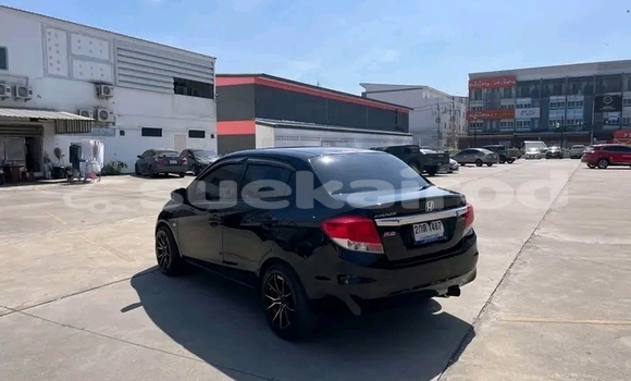 ซื้อ รถมือสอง Honda Brio สีดำ รถยนต์ ใน %{เมือง} ใน เชียงราย ซื้อ รถมือสอง Honda Brio สีดำ รถยนต์ ใน %{เมือง} ใน เชียงราย