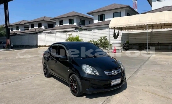 ซื้อ รถมือสอง Honda Brio สีดำ รถยนต์ ใน %{เมือง} ใน เชียงราย ซื้อ รถมือสอง Honda Brio สีดำ รถยนต์ ใน %{เมือง} ใน เชียงราย