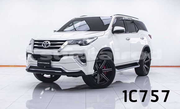 Buy Used Toyota Fortuner Black Car in Bangkok in Bangkok