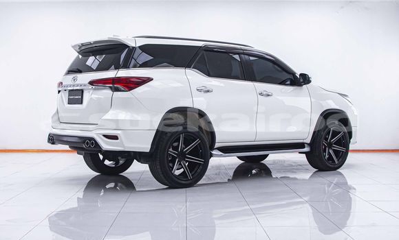 ซื้อ รถมือสอง Toyota Fortuner สีดำ รถยนต์ ใน %{เมือง} ใน กรุงเทพมหานคร ซื้อ รถมือสอง Toyota Fortuner สีดำ รถยนต์ ใน %{เมือง} ใน กรุงเทพมหานคร