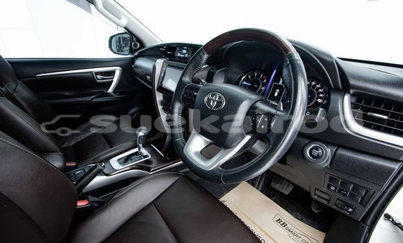 ซื้อ รถมือสอง Toyota Fortuner สีดำ รถยนต์ ใน %{เมือง} ใน กรุงเทพมหานคร ซื้อ รถมือสอง Toyota Fortuner สีดำ รถยนต์ ใน %{เมือง} ใน กรุงเทพมหานคร