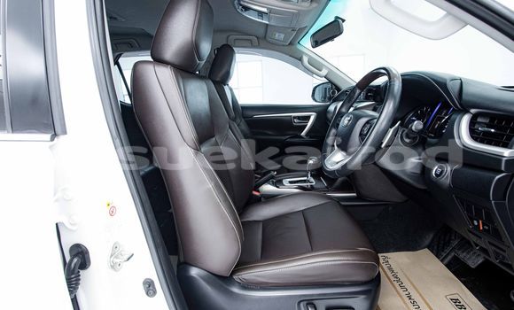 ซื้อ รถมือสอง Toyota Fortuner สีดำ รถยนต์ ใน %{เมือง} ใน กรุงเทพมหานคร ซื้อ รถมือสอง Toyota Fortuner สีดำ รถยนต์ ใน %{เมือง} ใน กรุงเทพมหานคร