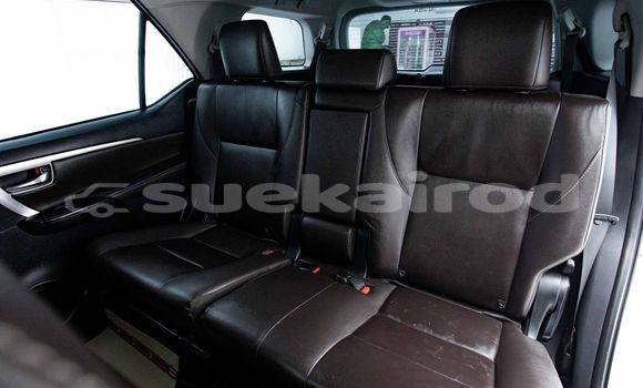 ซื้อ รถมือสอง Toyota Fortuner สีดำ รถยนต์ ใน %{เมือง} ใน กรุงเทพมหานคร ซื้อ รถมือสอง Toyota Fortuner สีดำ รถยนต์ ใน %{เมือง} ใน กรุงเทพมหานคร