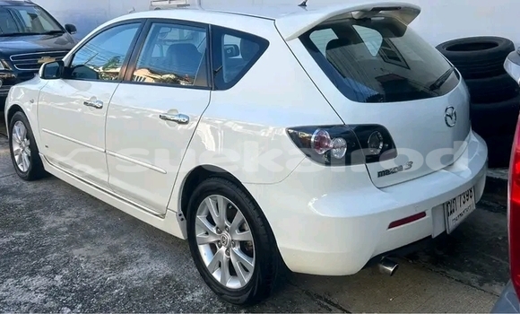 ซื้อ รถมือสอง Mazda 3 ขาว รถยนต์ ใน %{เมือง} ใน ชัยภูมิ