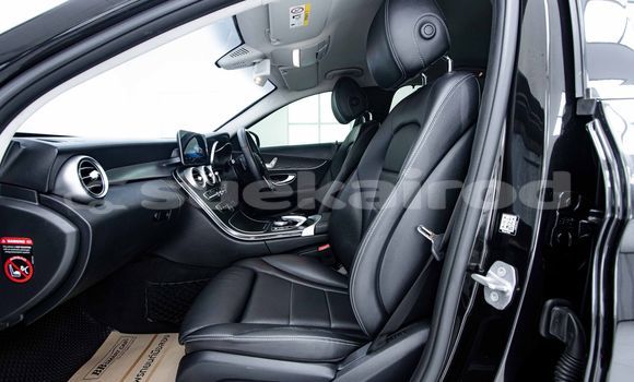 ซื้อ รถมือสอง Mercedes-Benz C-Classe สีดำ รถยนต์ ใน %{เมือง} ใน กรุงเทพมหานคร ซื้อ รถมือสอง Mercedes-Benz C-Classe สีดำ รถยนต์ ใน %{เมือง} ใน กรุงเทพมหานคร