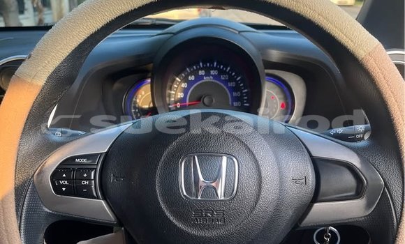 Buy Used Honda Mobilio White Car in Bangkok in Bangkok Buy Used Honda Mobilio White Car in Bangkok in Bangkok