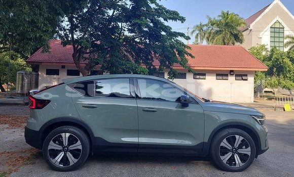 Buy Used Volvo V40 Cross Country Other Car in Bangkok in Bangkok Buy Used Volvo V40 Cross Country Other Car in Bangkok in Bangkok