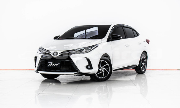 Buy Used Toyota Yaris Ativ White Car in Bangkok in Bangkok Buy Used Toyota Yaris Ativ White Car in Bangkok in Bangkok