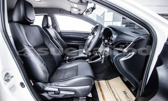 Buy Used Toyota Yaris Ativ White Car in Bangkok in Bangkok Buy Used Toyota Yaris Ativ White Car in Bangkok in Bangkok