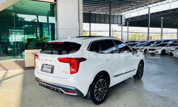 Buy Used Haval Jolion White Car in Bangkok in Bangkok Buy Used Haval Jolion White Car in Bangkok in Bangkok