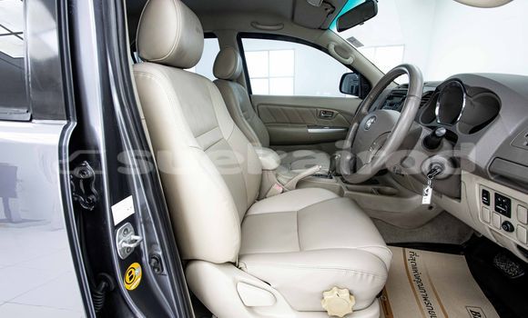 ซื้อ รถมือสอง Toyota Fortuner อื่น ๆ รถยนต์ ใน %{เมือง} ใน กรุงเทพมหานคร ซื้อ รถมือสอง Toyota Fortuner อื่น ๆ รถยนต์ ใน %{เมือง} ใน กรุงเทพมหานคร