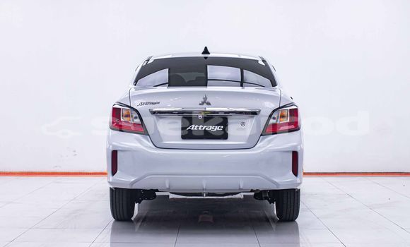 ซื้อ รถมือสอง Mitsubishi Attrage ขาว รถยนต์ ใน %{เมือง} ใน กรุงเทพมหานคร ซื้อ รถมือสอง Mitsubishi Attrage ขาว รถยนต์ ใน %{เมือง} ใน กรุงเทพมหานคร