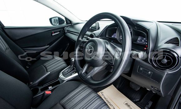 ซื้อ รถมือสอง Mazda 2 สีดำ รถยนต์ ใน %{เมือง} ใน กรุงเทพมหานคร ซื้อ รถมือสอง Mazda 2 สีดำ รถยนต์ ใน %{เมือง} ใน กรุงเทพมหานคร