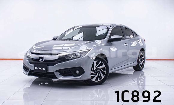 ซื้อ รถมือสอง Honda Civic อื่น ๆ รถยนต์ ใน %{เมือง} ใน กรุงเทพมหานคร