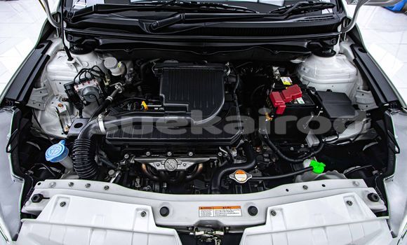 Buy Used Suzuki Ciaz White Car in Bangkok in Bangkok Buy Used Suzuki Ciaz White Car in Bangkok in Bangkok