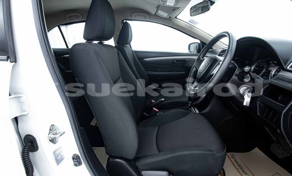 Buy Used Suzuki Ciaz White Car in Bangkok in Bangkok Buy Used Suzuki Ciaz White Car in Bangkok in Bangkok