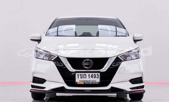 ซื้อ รถมือสอง Nissan Almera อื่น ๆ รถยนต์ ใน %{เมือง} ใน กรุงเทพมหานคร