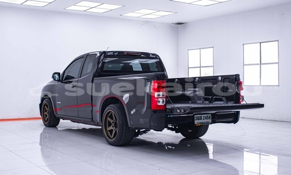 Buy Used Chevrolet Colorado Black Car in Bangkok in Bangkok Buy Used Chevrolet Colorado Black Car in Bangkok in Bangkok