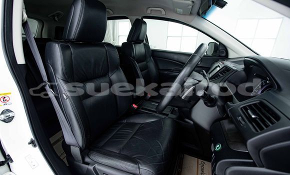 ซื้อ รถมือสอง Honda CR-V ขาว รถยนต์ ใน %{เมือง} ใน กรุงเทพมหานคร ซื้อ รถมือสอง Honda CR-V ขาว รถยนต์ ใน %{เมือง} ใน กรุงเทพมหานคร