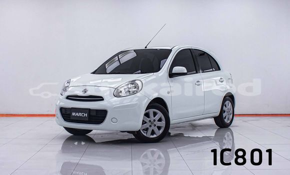 ซื้อ รถมือสอง Nissan March ขาว รถยนต์ ใน %{เมือง} ใน กรุงเทพมหานคร