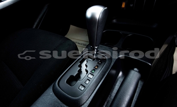 Buy Used Toyota Hiluxe VIGO White Car in Bangkok in Bangkok Buy Used Toyota Hiluxe VIGO White Car in Bangkok in Bangkok