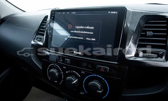 Buy Used Toyota Hiluxe VIGO White Car in Bangkok in Bangkok Buy Used Toyota Hiluxe VIGO White Car in Bangkok in Bangkok