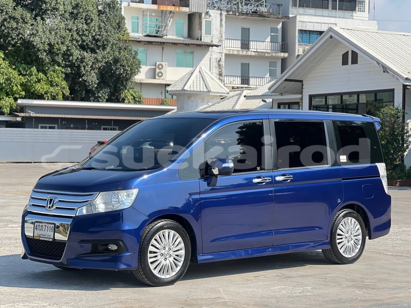 Big with watermark honda stepwgn bangkok bangkok 75111