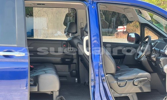 Buy Used Honda Stepwgn Blue Car in Bangkok in Bangkok Buy Used Honda Stepwgn Blue Car in Bangkok in Bangkok