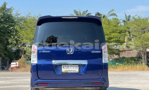 Buy Used Honda Stepwgn Blue Car in Bangkok in Bangkok Buy Used Honda Stepwgn Blue Car in Bangkok in Bangkok