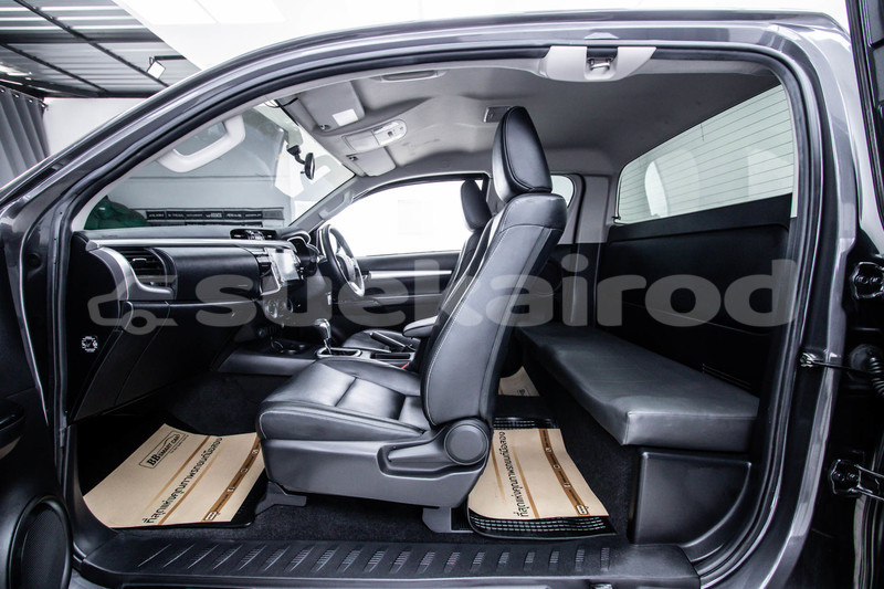 Big with watermark toyota hiluxe revo bangkok bangkok 75116