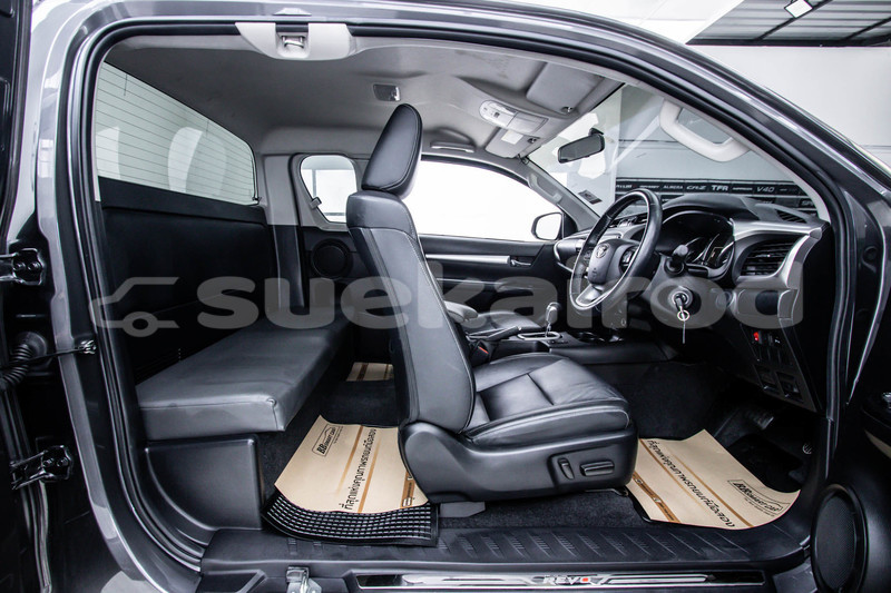 Big with watermark toyota hiluxe revo bangkok bangkok 75116