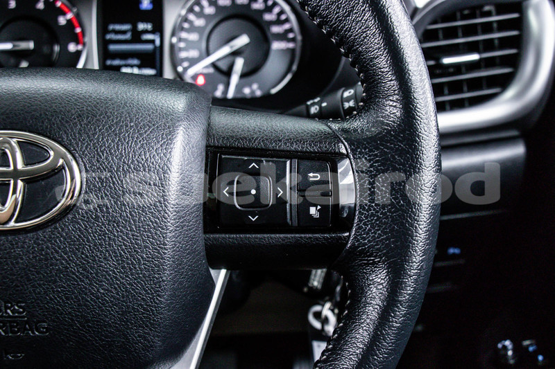 Big with watermark toyota hiluxe revo bangkok bangkok 75116