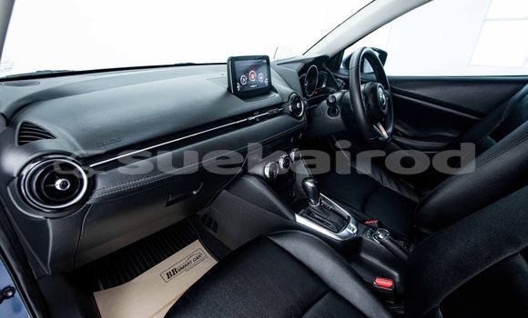 ซื้อ รถมือสอง Mazda 2 สีน้ำเงิน รถยนต์ ใน %{เมือง} ใน กรุงเทพมหานคร ซื้อ รถมือสอง Mazda 2 สีน้ำเงิน รถยนต์ ใน %{เมือง} ใน กรุงเทพมหานคร