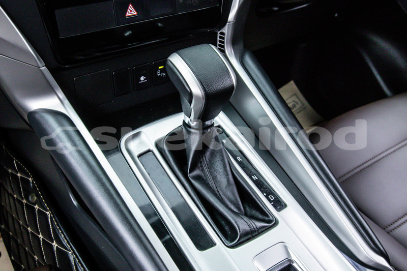 Big with watermark mitsubishi pajero sport bangkok bangkok 75123