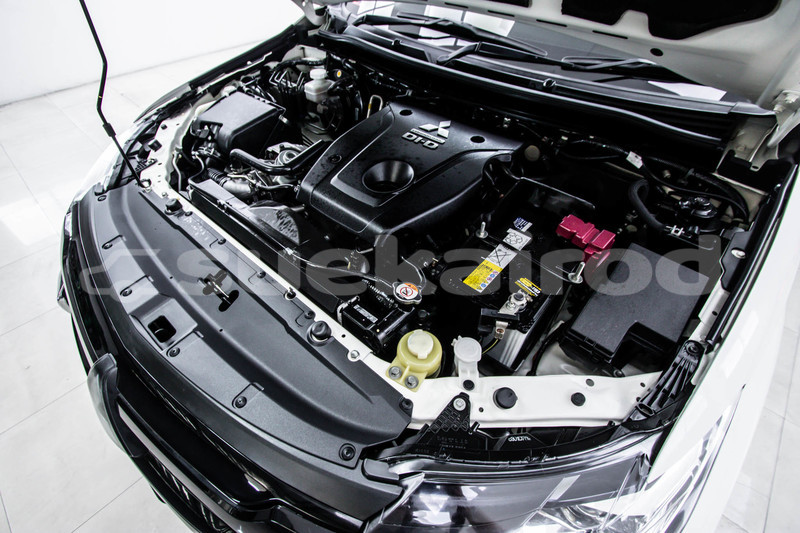 Big with watermark mitsubishi pajero sport bangkok bangkok 75123