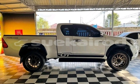 ซื้อ รถมือสอง Toyota Hiluxe Revo ขาว รถยนต์ ใน %{เมือง} ใน ชัยภูมิ ซื้อ รถมือสอง Toyota Hiluxe Revo ขาว รถยนต์ ใน %{เมือง} ใน ชัยภูมิ