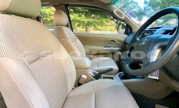 ซื้อ รถมือสอง Toyota Hiluxe VIGO ขาว รถยนต์ ใน %{เมือง} ใน ชัยภูมิ ซื้อ รถมือสอง Toyota Hiluxe VIGO ขาว รถยนต์ ใน %{เมือง} ใน ชัยภูมิ